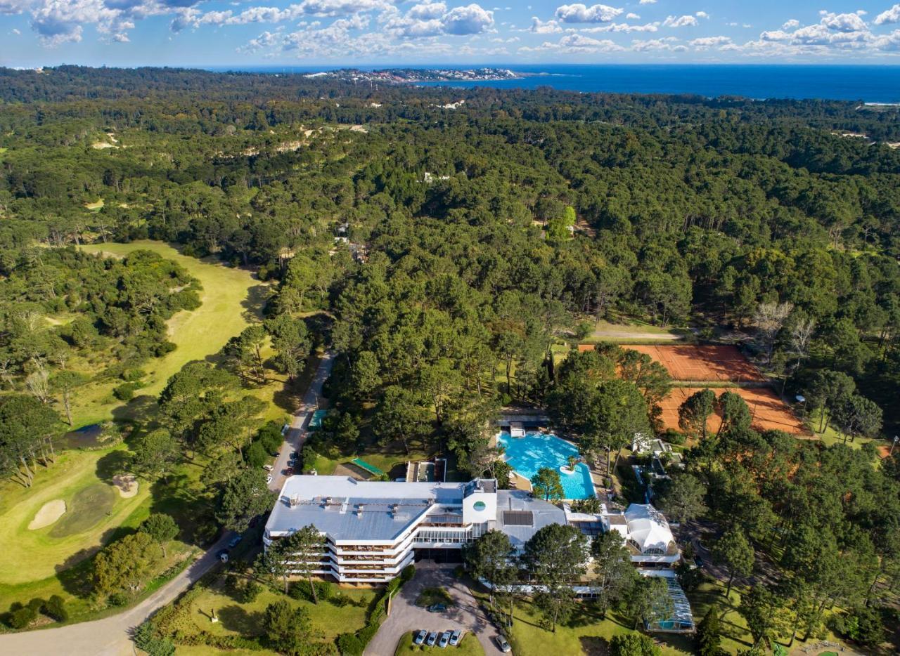 Hotel Del Lago Golf & Art Resort Пунта-Бальєна Екстер'єр фото
